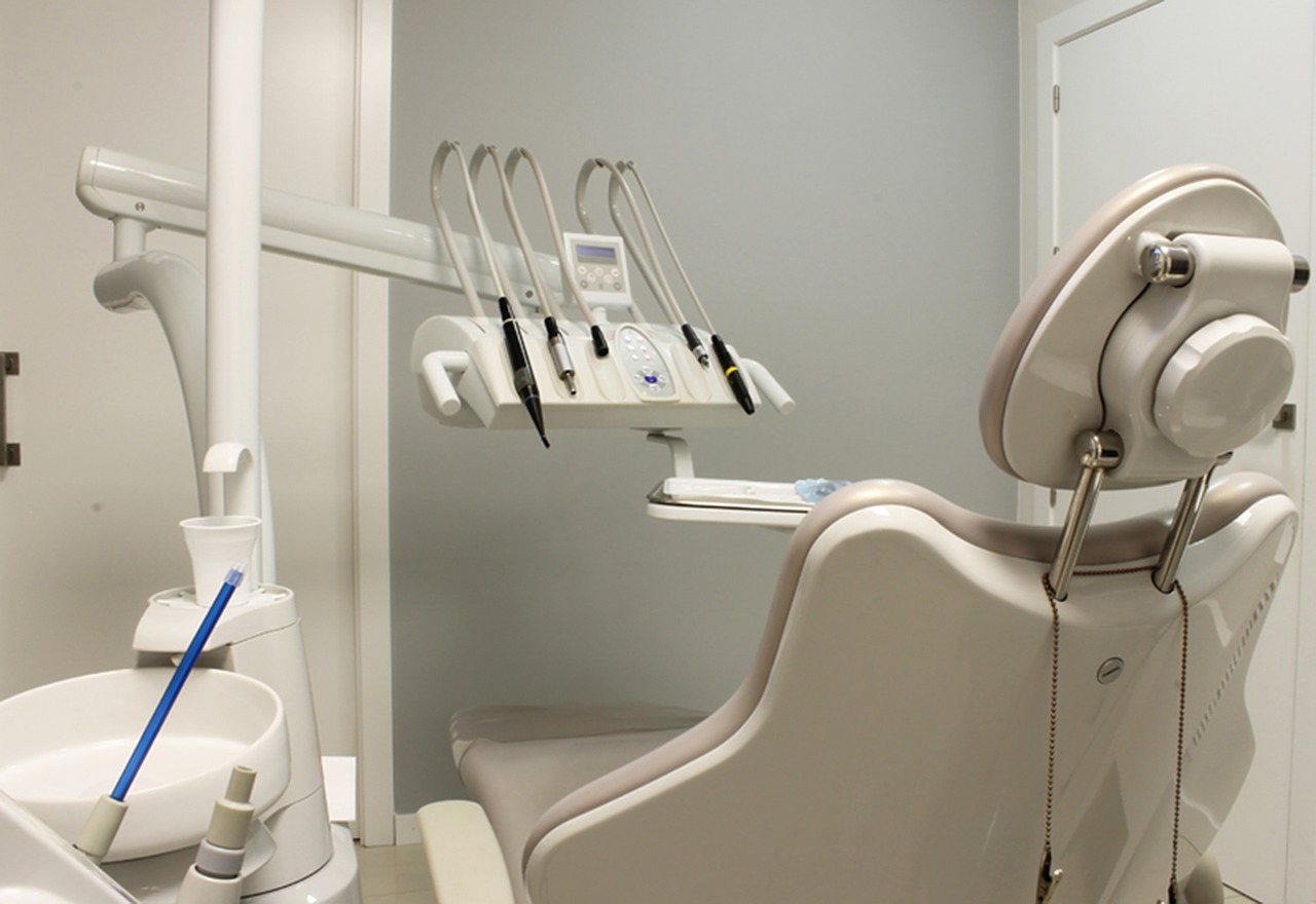dental office in Surrey | Dental Bridges Procedure | Newton Village Dental Clinic